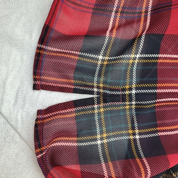 Liz Claiborne red black plaid sheer long sleeve button shirt preppy academia 14 - Picture 12 of 12